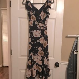 Whitehouse Blackmarket Floral Dress